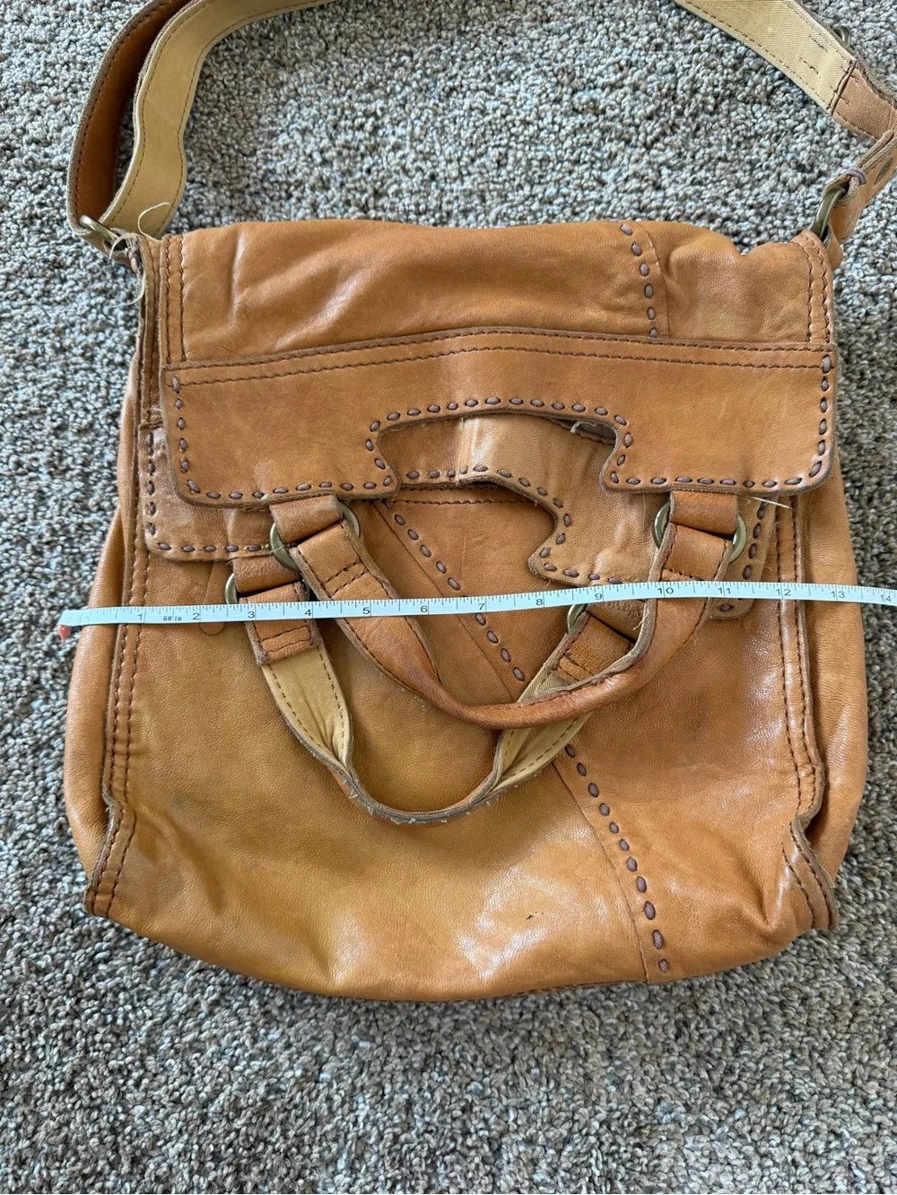 LUCKY BRAND Abbey Road Lamb Leather Whipstitch Crossbody Messenger Bag Hobo